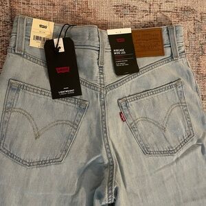 Levi's ribcage wide leg Relaxed Fit Light Blue Jeans